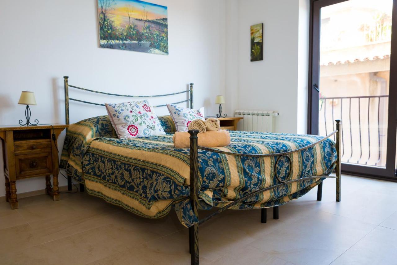تاورمينا B&B La Casa Gialla المظهر الخارجي الصورة